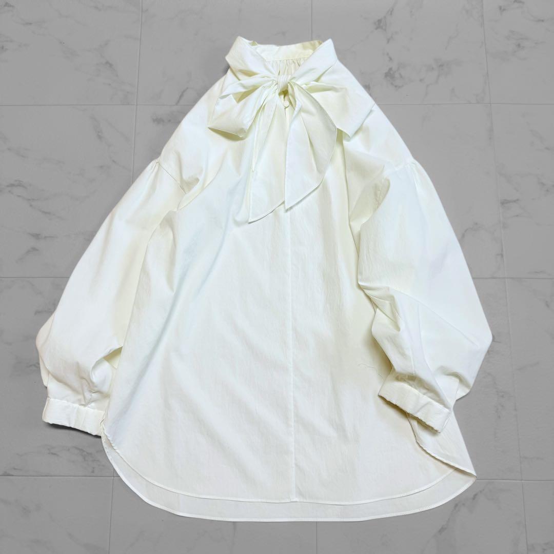 美品洗える 亀恭子さんコラボ ドレステリア ボウタイブラウス ボリュームスリーブ