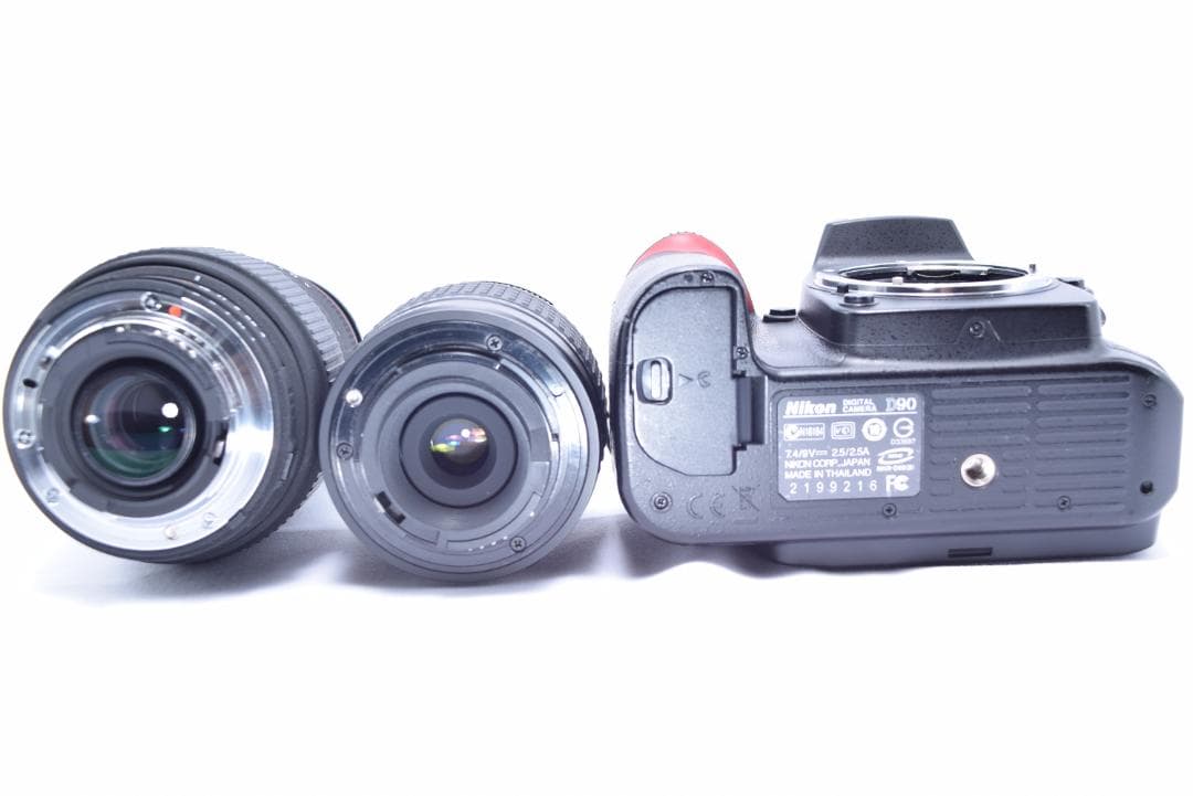 Nikon D90 デジタル一眼レフ ダブルレンズ　超望遠レンズ【手振れ補正】