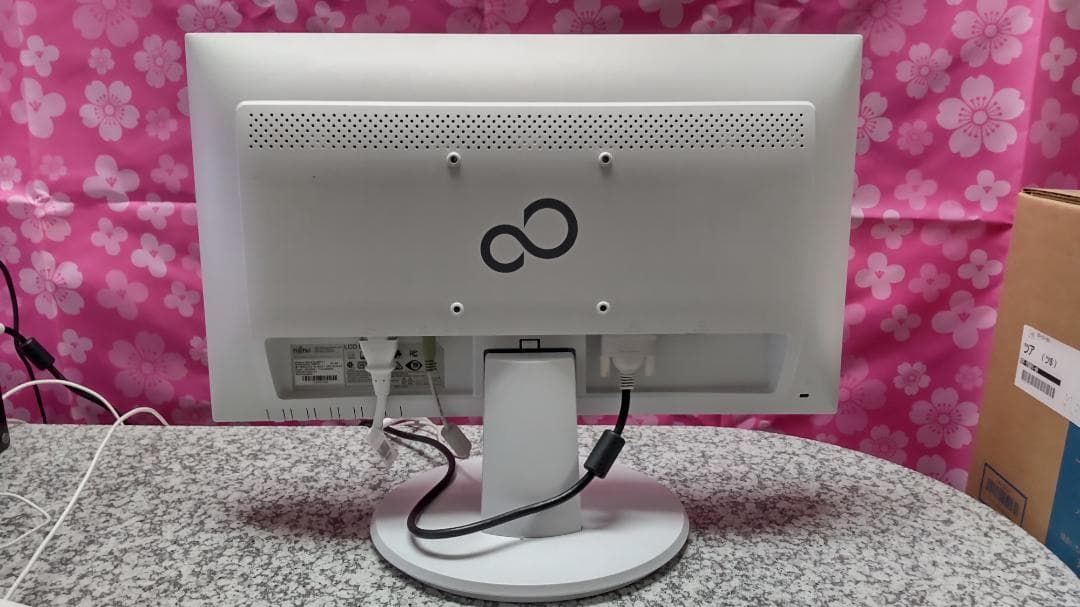 富士通 ESPRIMO Q558V＋液晶 Win11/i5/SSD/Office