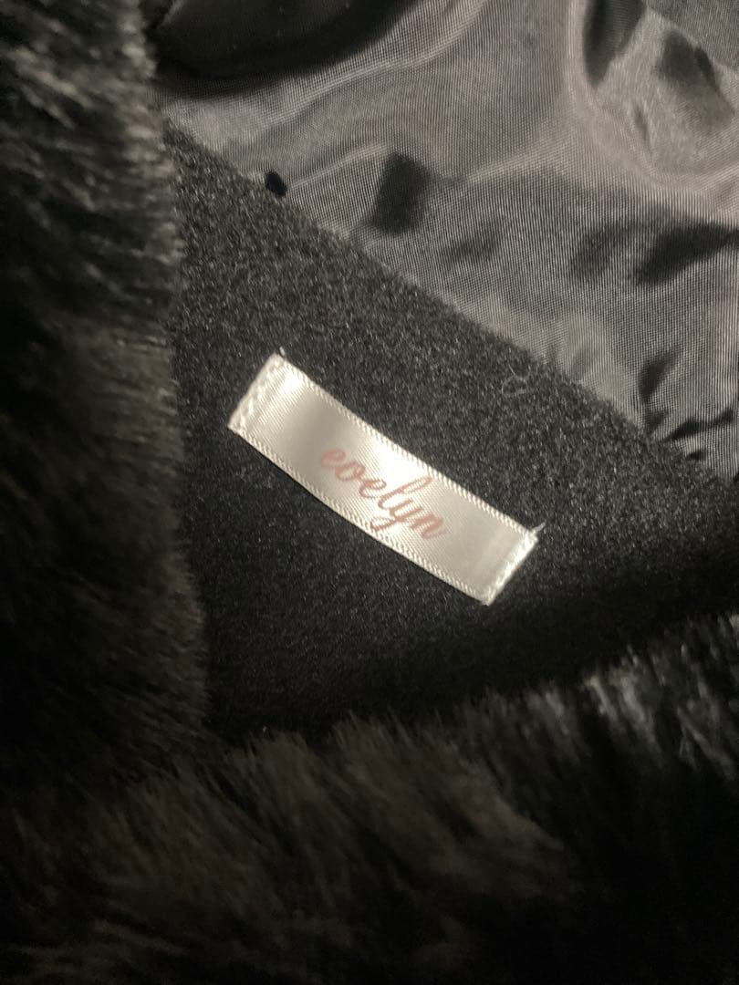 evelyn ファー付き黒ダッフルコート