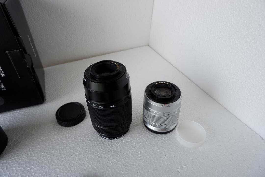 FUJIFILM ミラーレス一眼 X-A2 ダブルズームレンズ付き