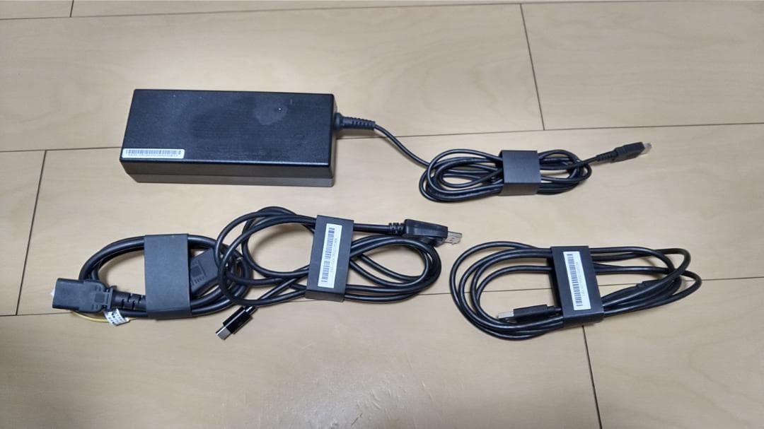 液タブ・ペンタブ Wacom Cintiq Pro 27 (DTH271K0D)