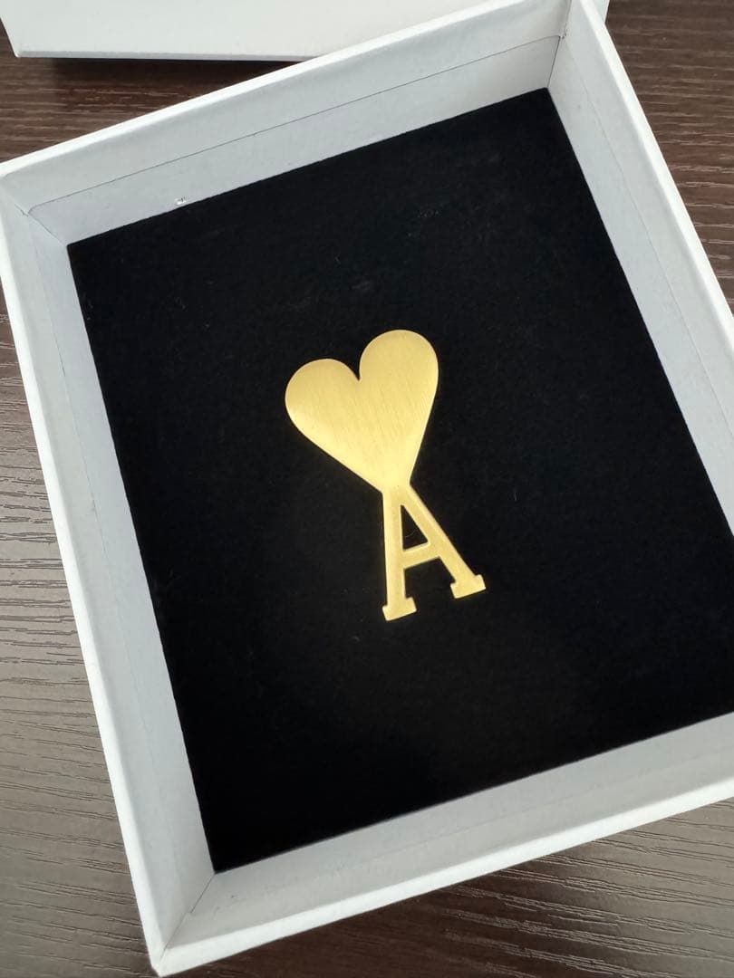 Ami Paris（アミパリス）★ブローチ