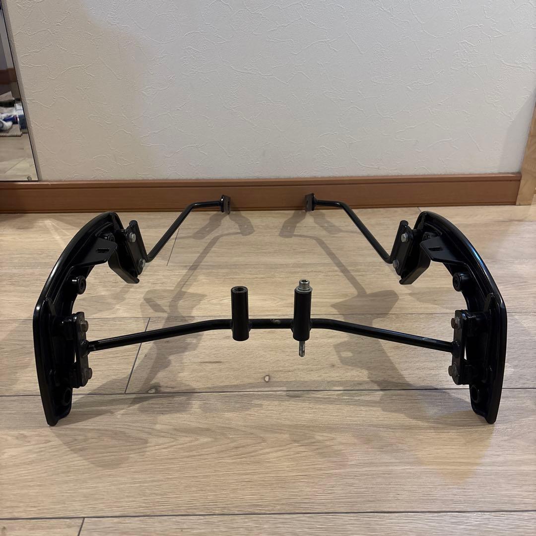 スズキ　SV650用　ヘプコ&ベッカーC-BOWホルダーのみ