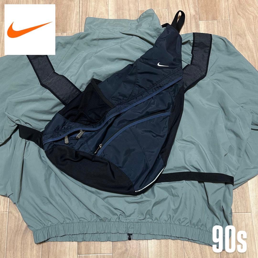 old nike✴︎ワンショルダーバッグ