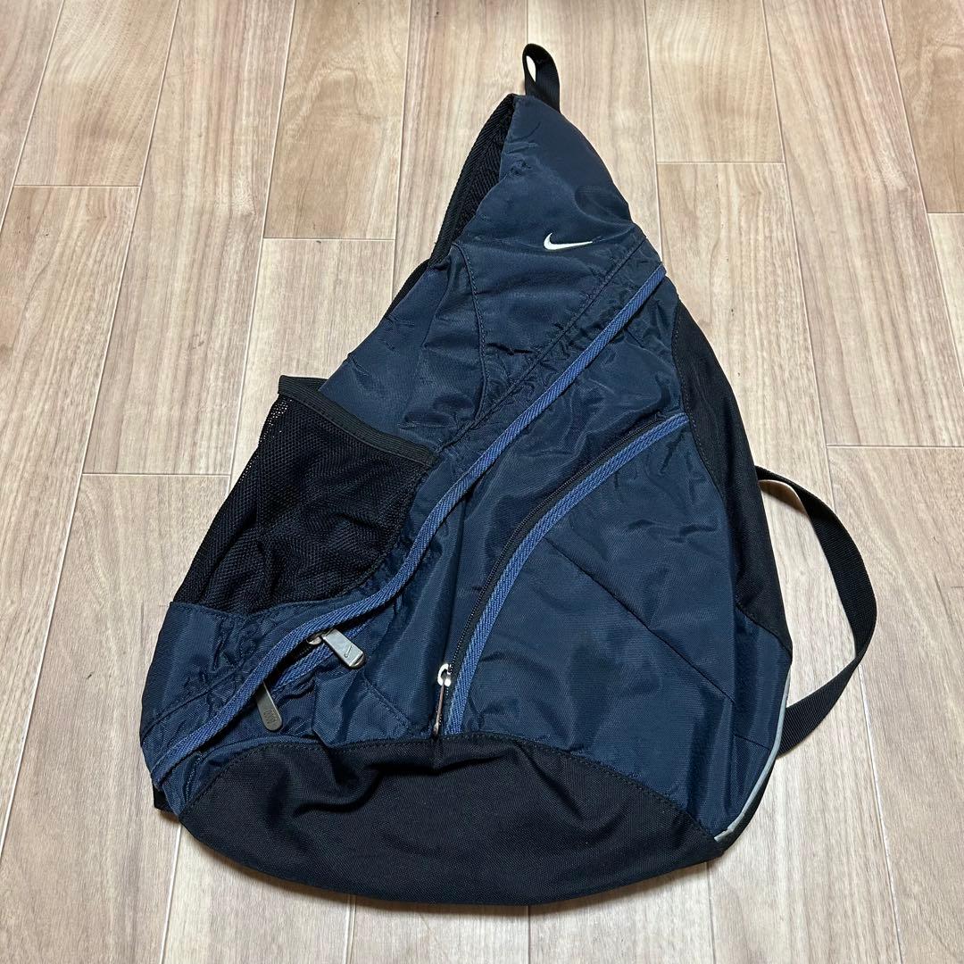 old nike✴︎ワンショルダーバッグ