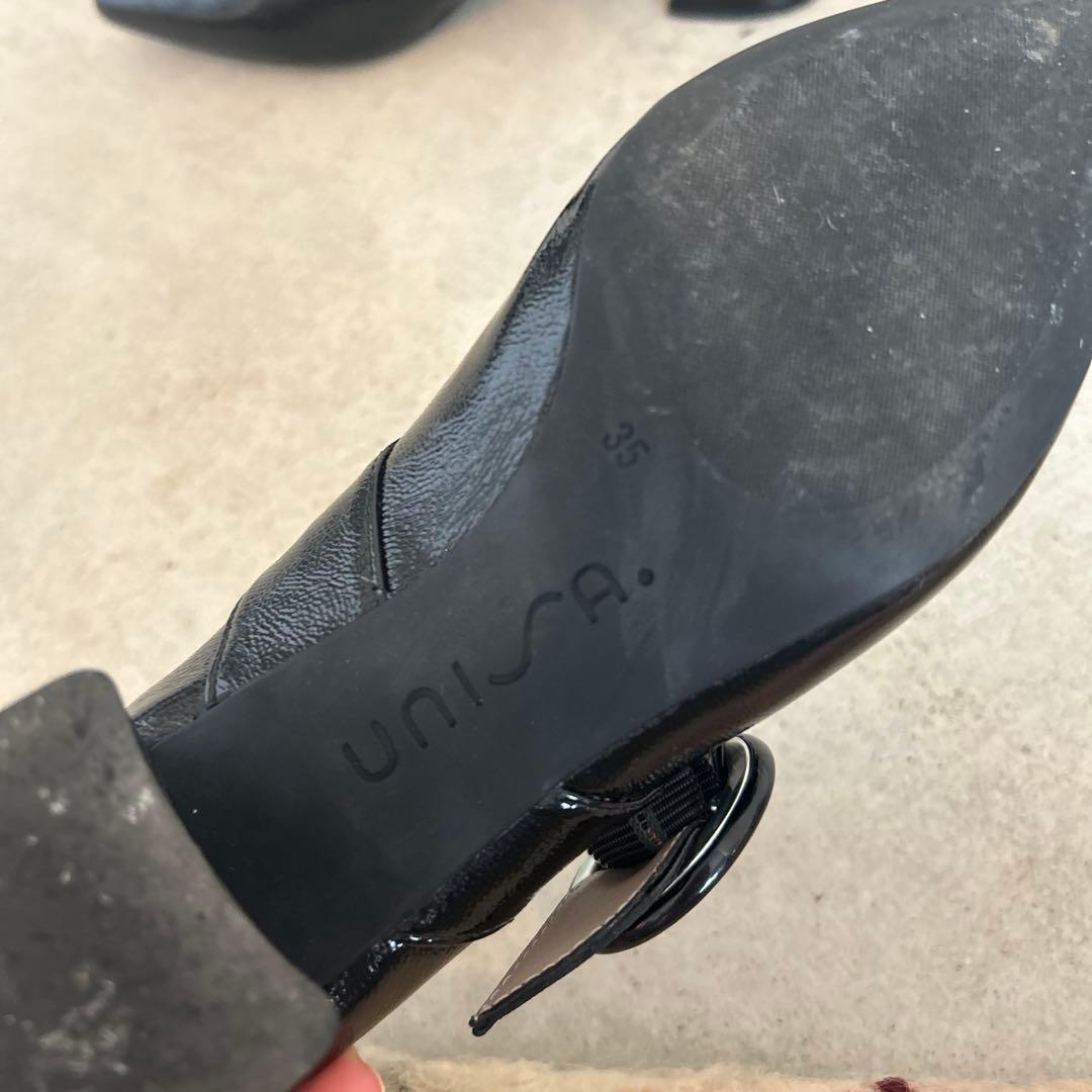 UNISA ブラック ポインテッドトゥ パンプス 35