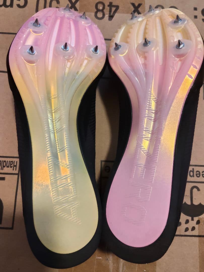 アディゼロ フィネス 27.5cm