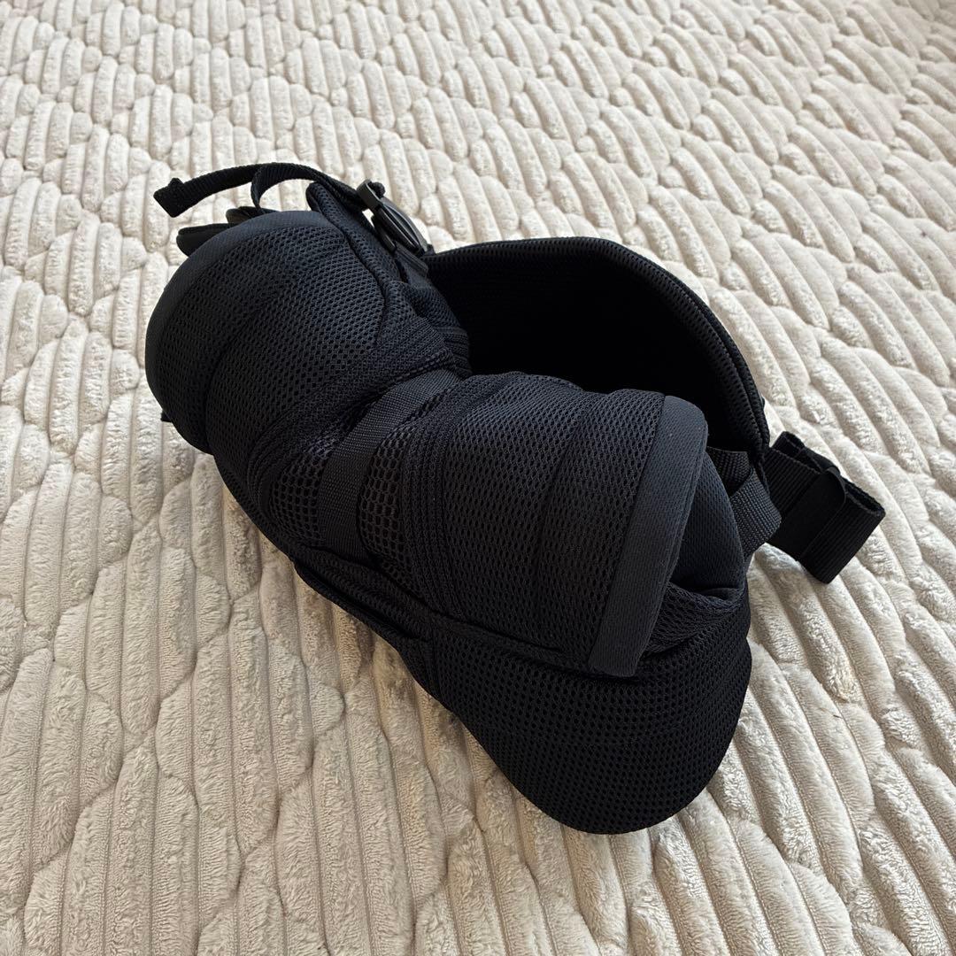 Aprica ラクリス　抱っこ紐　ブラック