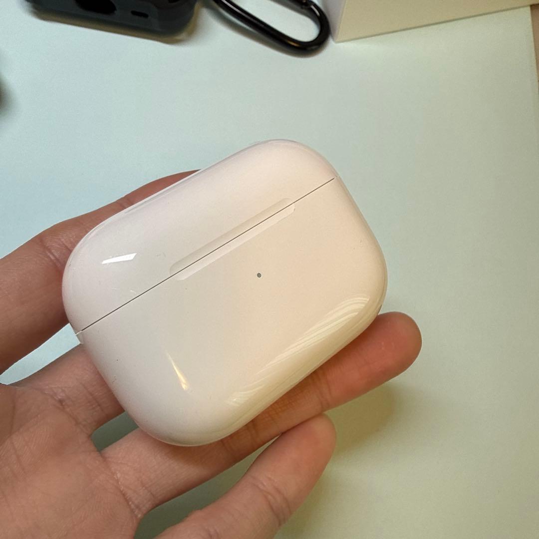 も*ん様 AirPods pro2 アップルケア加入品 2027年5月6日まで
