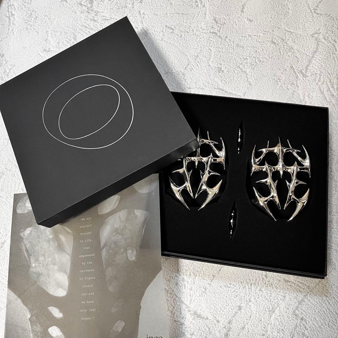 THE EON thorn AirPodsMAX case ケース カバー