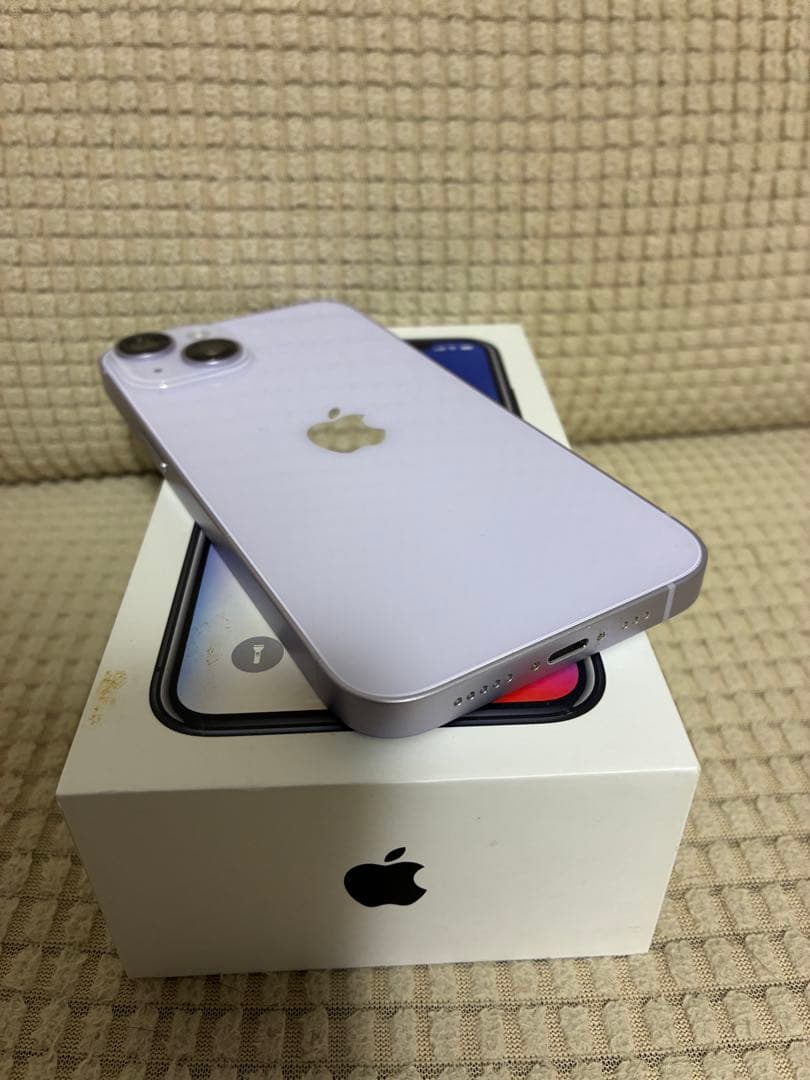 美品 SIMフリー iPhone14 128GB 付属品完備