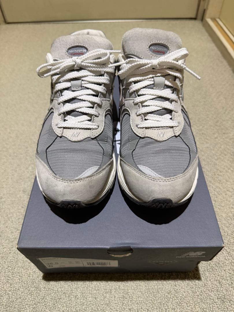 【極美品】New Balance M2002RXJ グレー GORE-TEX