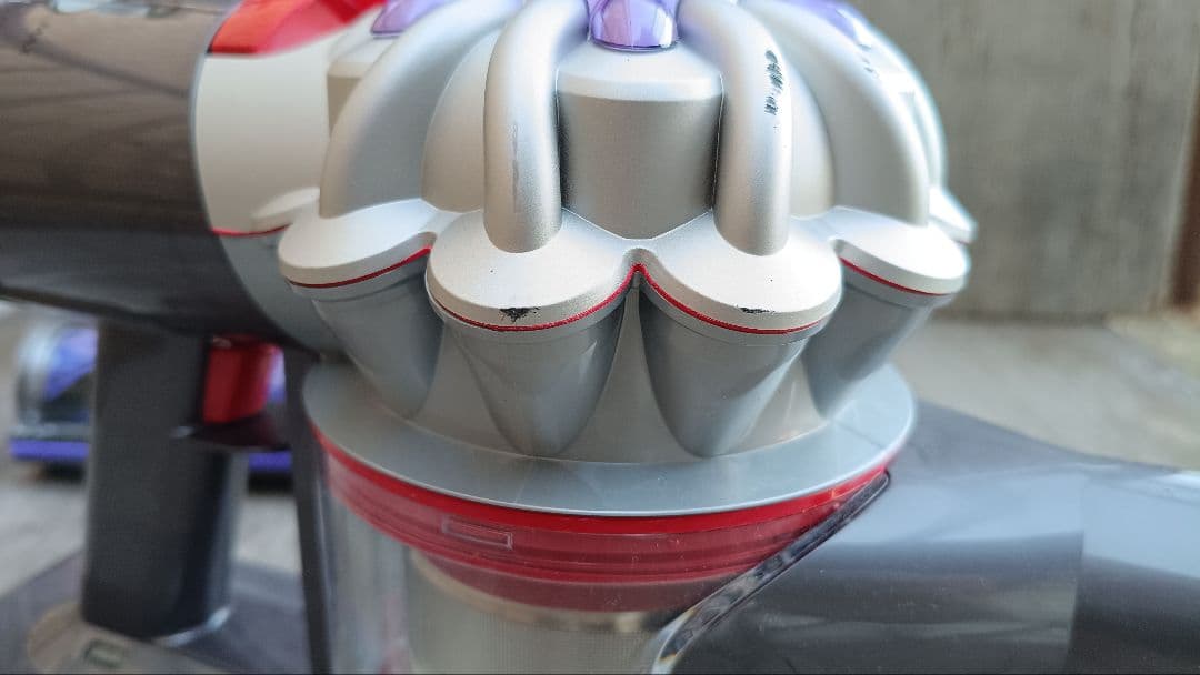 Dyson ダイソン コードレスクリーナー SV25