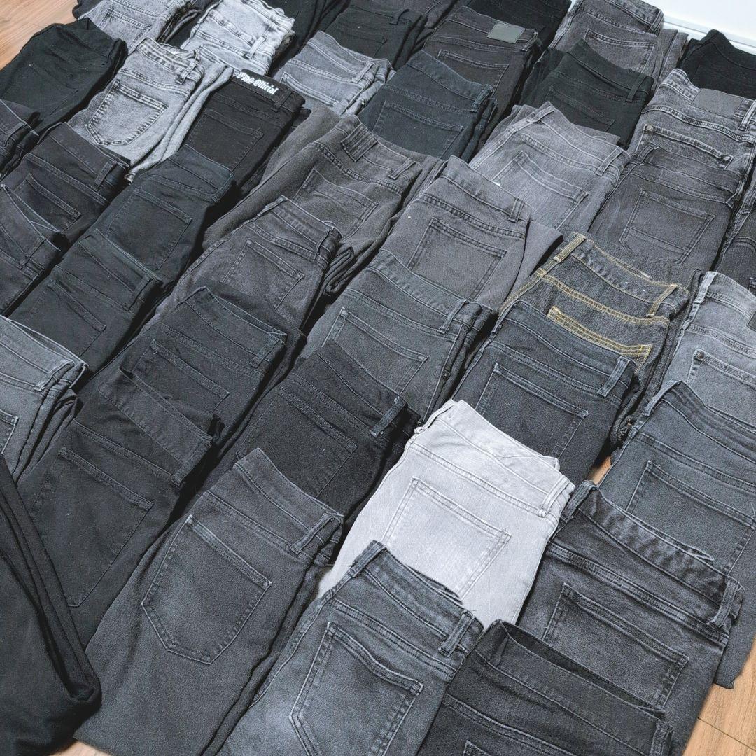 ブラックデニムパンツ 50本まとめ売り リメイク素材 ハンドメイド生地 はぎれ