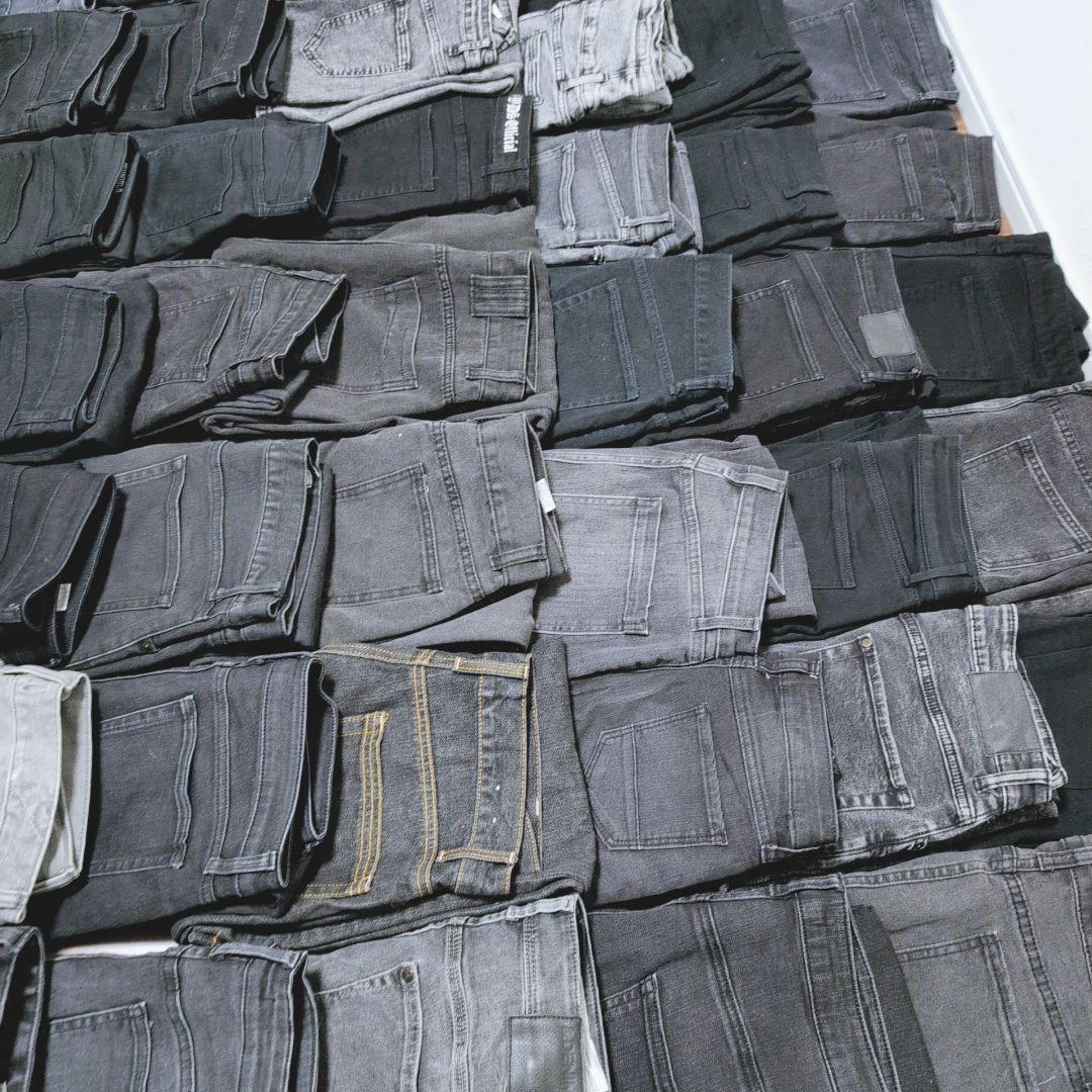 ブラックデニムパンツ 50本まとめ売り リメイク素材 ハンドメイド生地 はぎれ