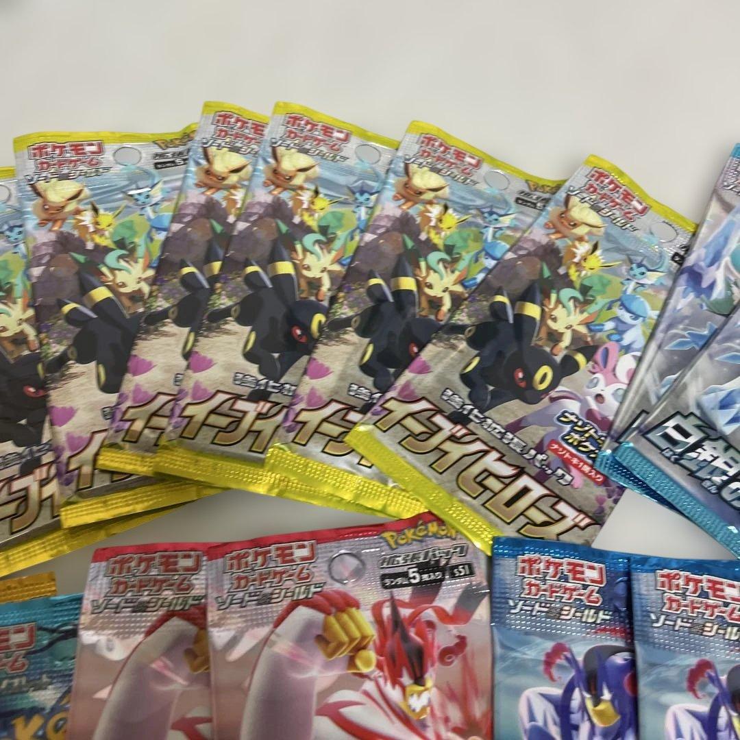 ムニキスゼロ　イーブイヒーローズ 他新弾から絶版パック　30以上 新品未開封