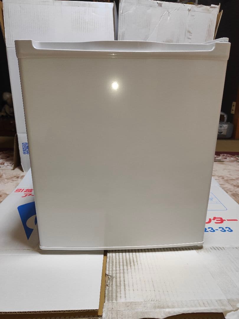 マクスゼン 33L 1ドア冷凍庫 JF033HM01WH 2023年製