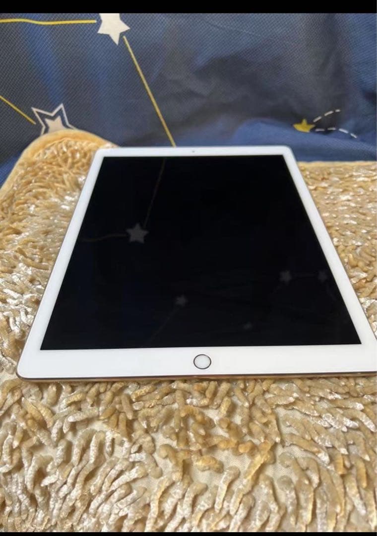 Apple iPad Pro 12.9インチ（第1世代） Wi-Fiモデル