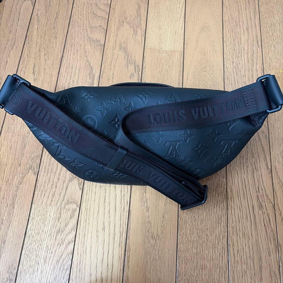 LOUIS VUITTON ルイヴィトン