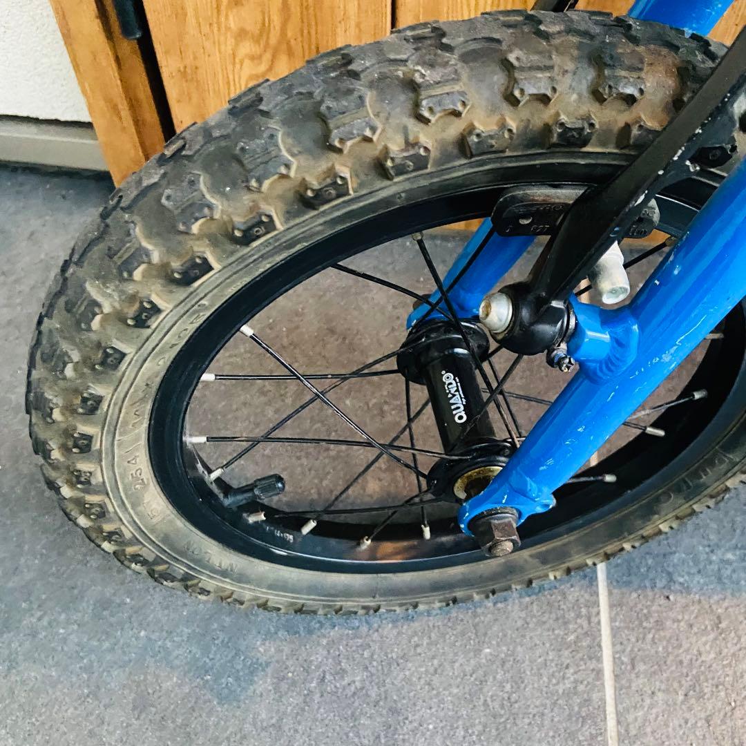 【送料込み】ヨツバサイクル ヒーローレッド 14インチ　ヨツバゼロ