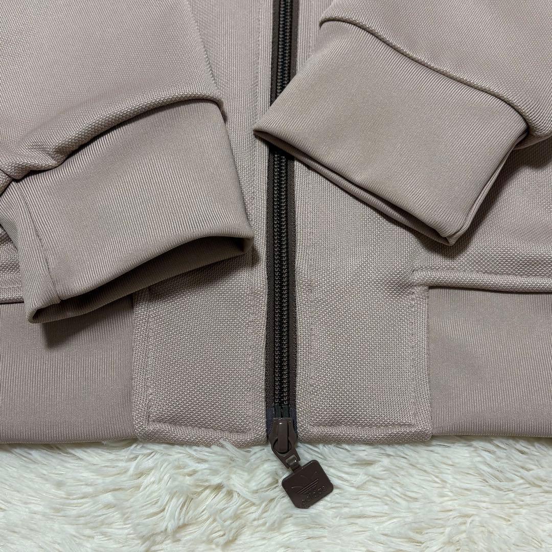☆入手困難☆ 美品 adidas プレミアム トラックジャケット 梅澤美波着用M