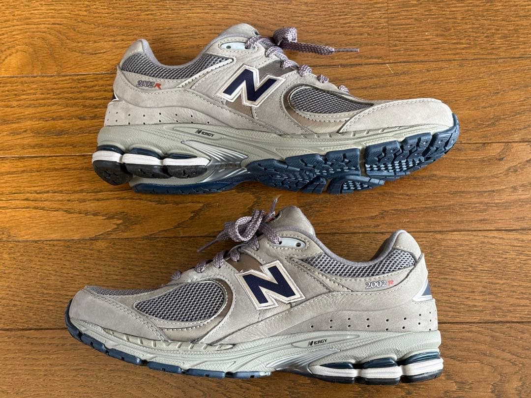【極美品】New Balance ML2002RA