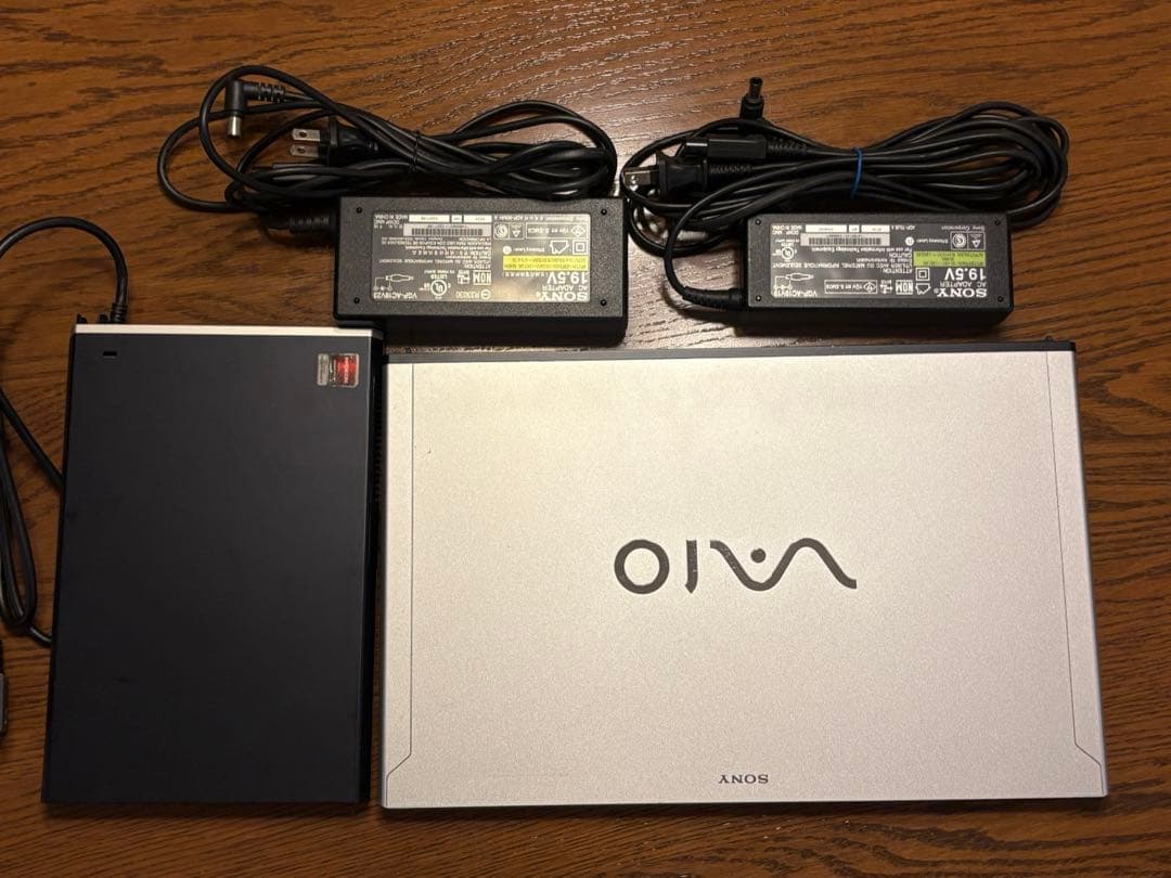 SONY VAIO SVZ1311AJ i7 3520M 8GB 256GB中古