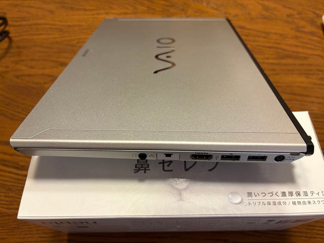 SONY VAIO SVZ1311AJ i7 3520M 8GB 256GB中古