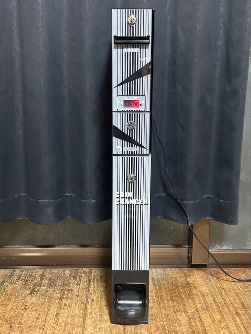 両替機　1000円→100円玉10枚　台間　メダルサンド　送料無料