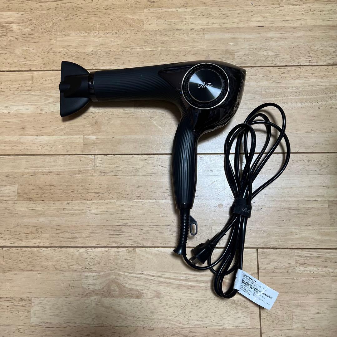 リファ　ヘアドライヤー ノズル付き