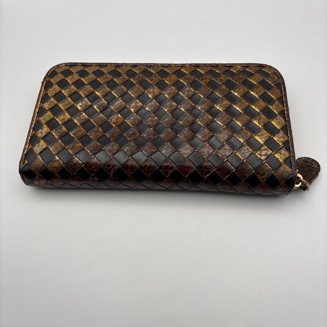 ◆正規品◆ボッティガヴェネタイントレチャート ラウンドファスナー長財布パイソン