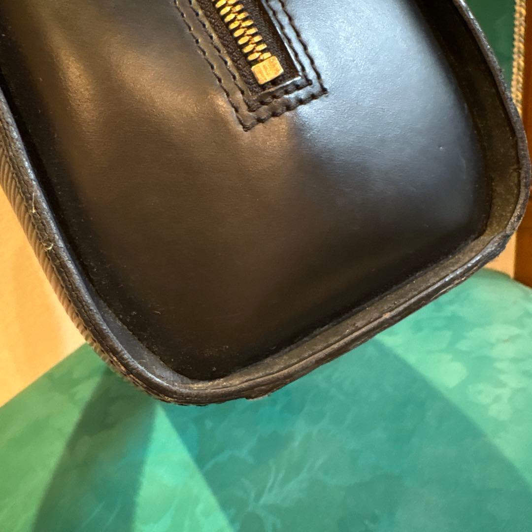 ルイヴィトン ビジネスバッグ エピ ソルボンヌ M54512