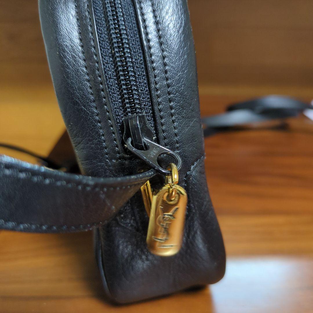 【極美品】イブサンローラン キルティングショルダーバッグ レザー 斜め掛け 黒