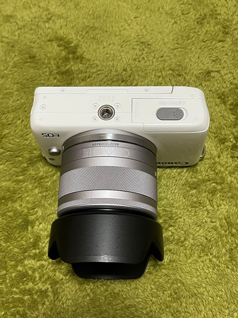 【極美品】Canon EOS M10 15-45mmレンズ付き おまけあり