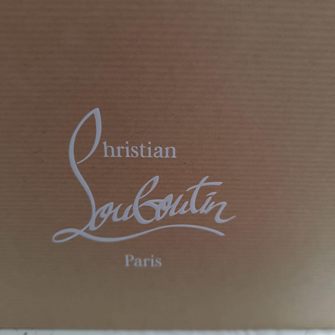 Christian Louboutin 長財布 レッド