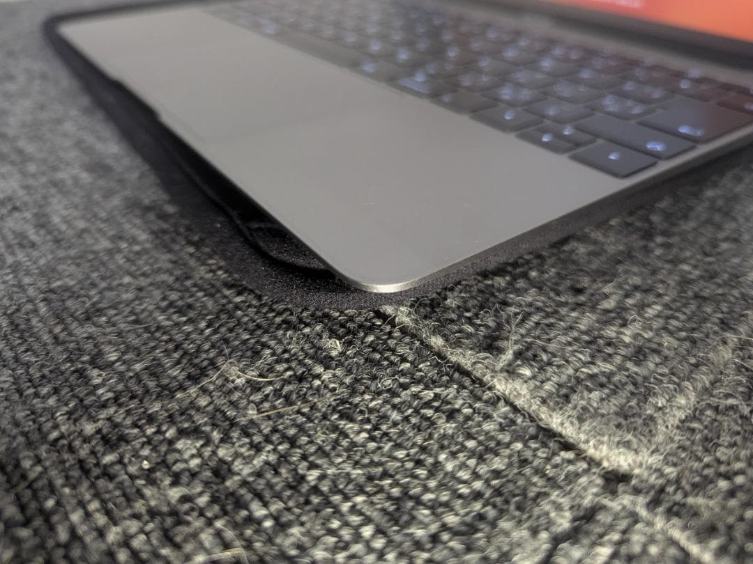 【画面新品級】MacBook 12 2017 充放電132回 動作診断済