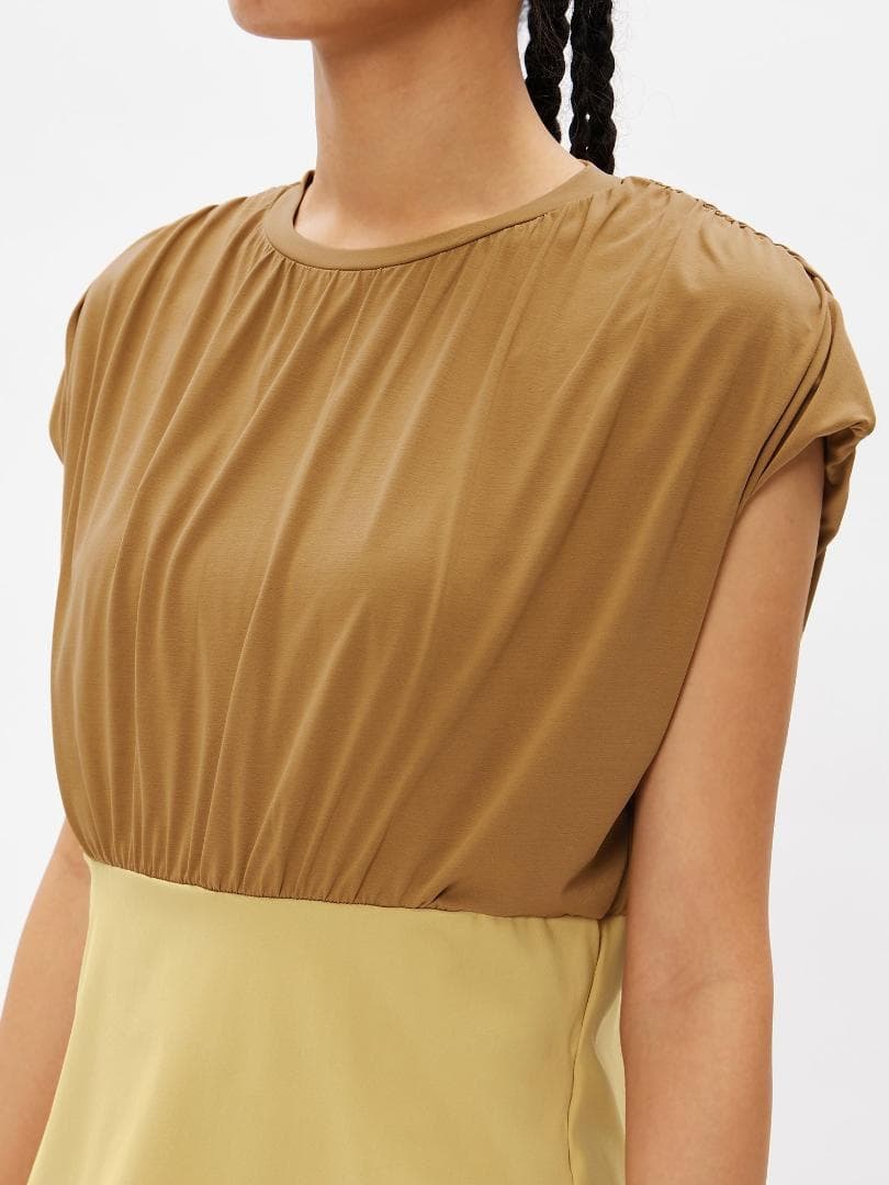 【新品】EllesseテニスウェアM