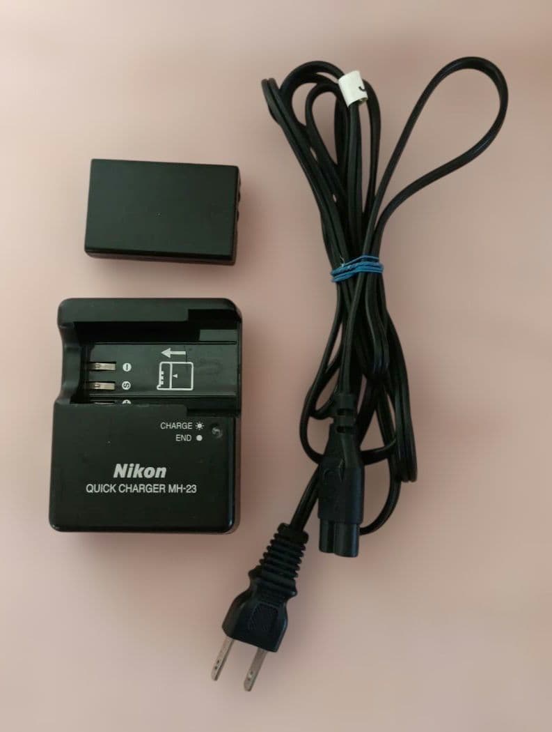 期間限定値引中　日曜日までNikon D5000　一眼レフ入門に最適