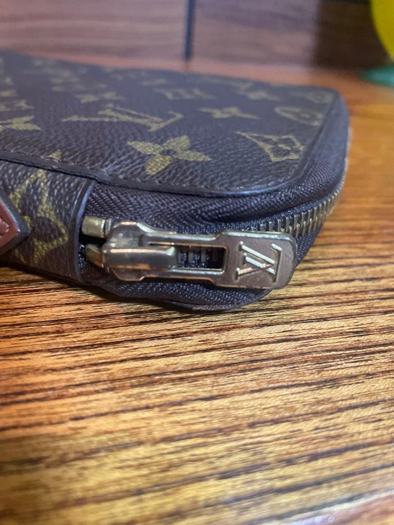 LOUIS VUITTON ルイヴィトン トラベラーズケース　セカンドバッグ