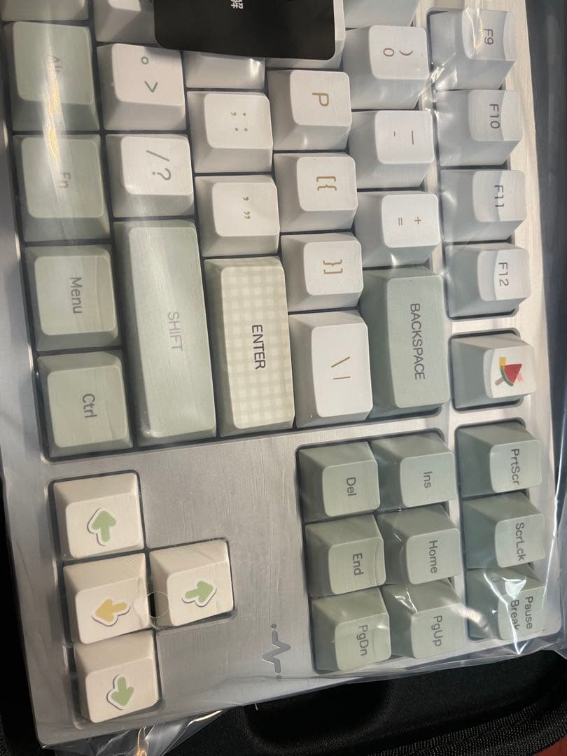 wobkey pc80rebk crush80　　シルバー