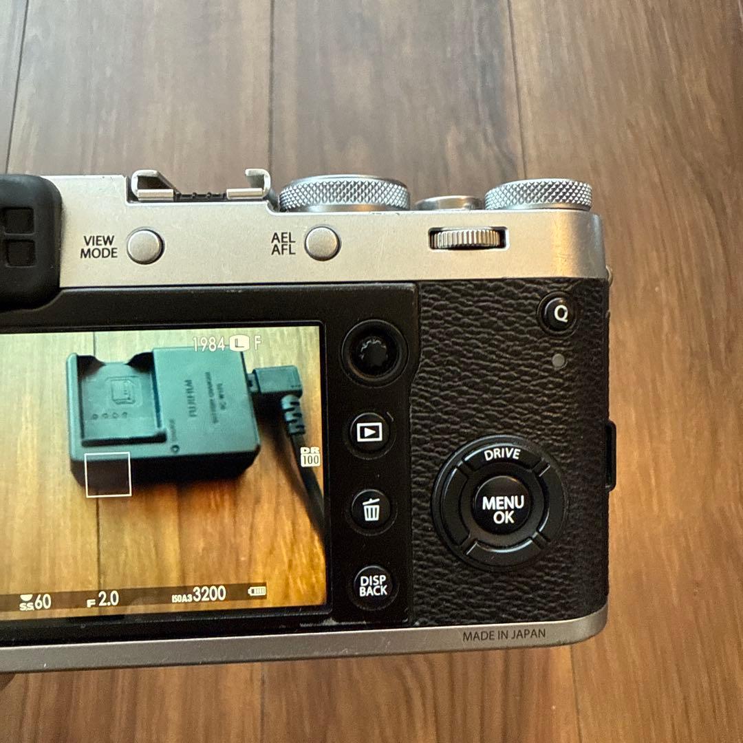 【ジャンク品】FUJIFILM X100F シルバー