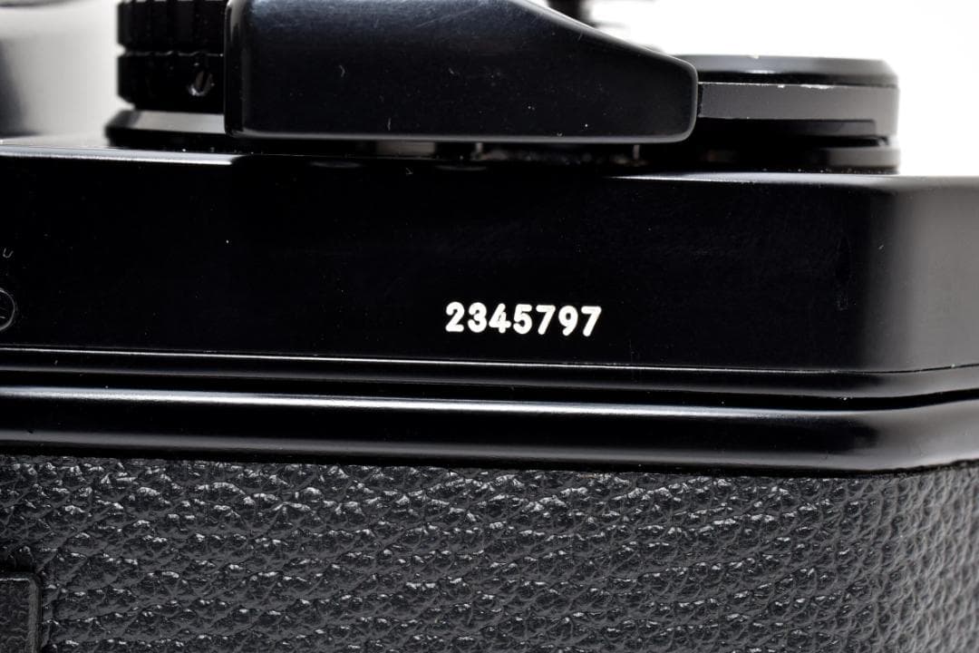 超美品 NIKON FE2 ブラック フィルムカメラ　モルト新品交換済 H298