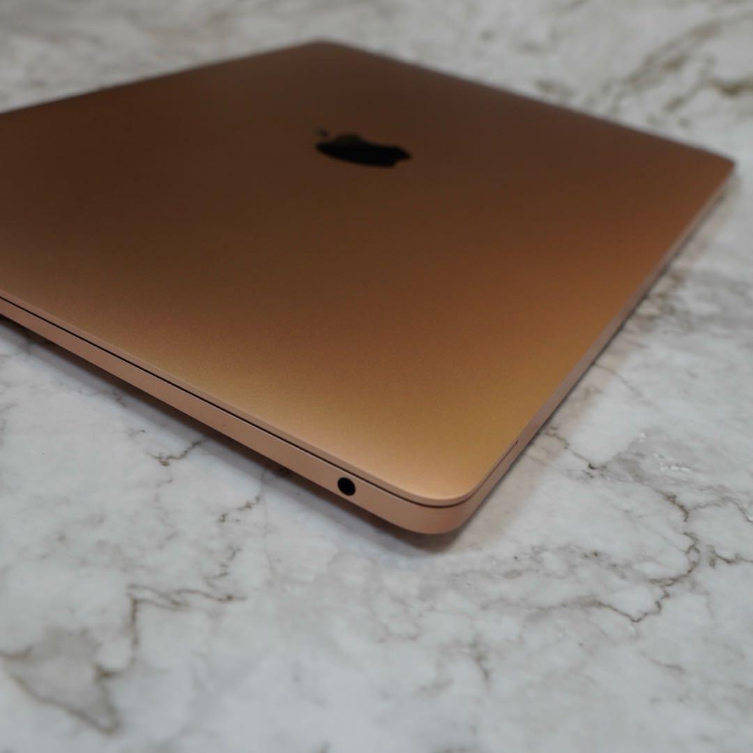 【美品】MacBook Air M1 8コアGPU 512GB