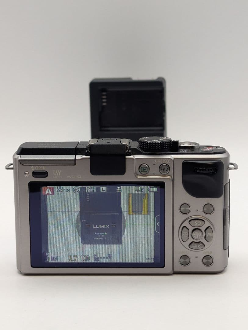 Panasonic LUMIX GX1 シルバー