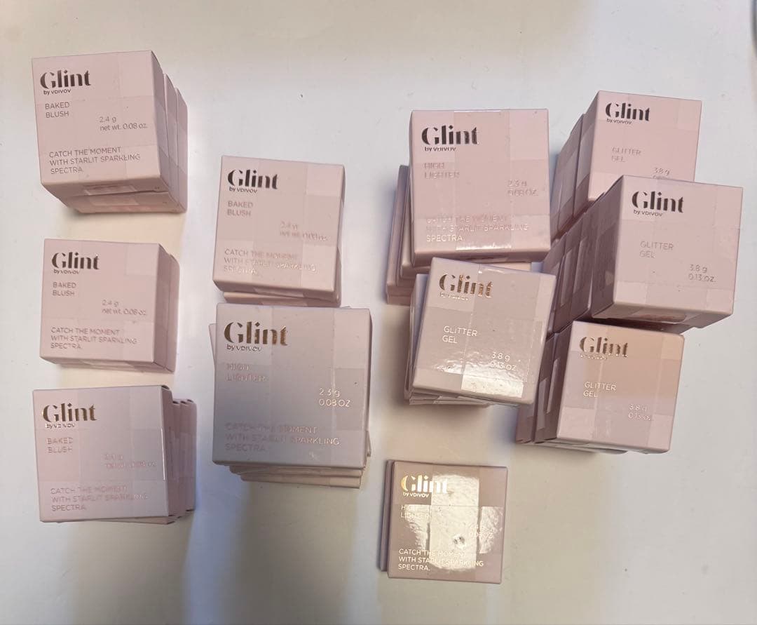 バラ売りコメント下さい　グリント　ハイライター　チーク　グリッタージェル