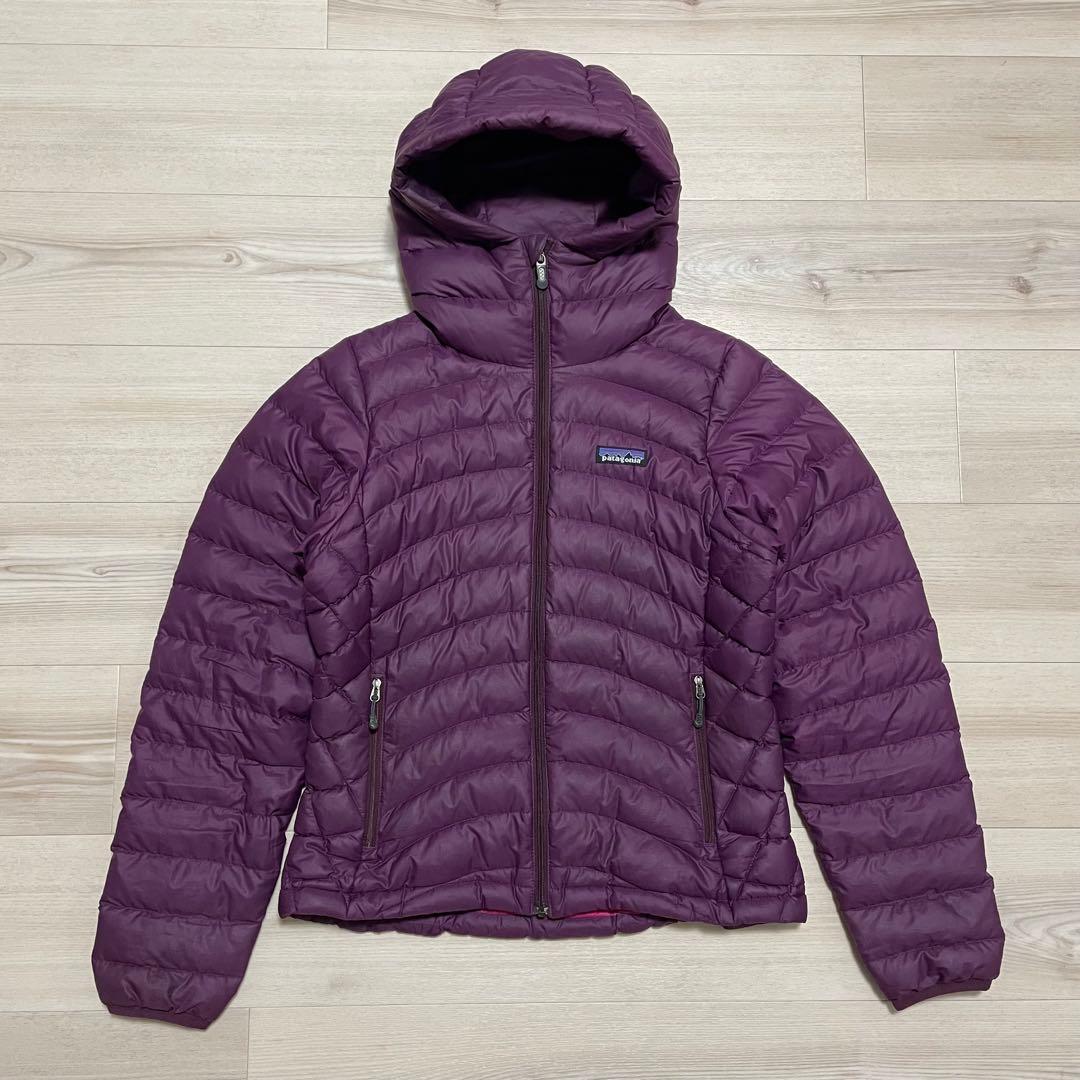 2011年製 patagonia ダウンセーターフーディ 84710 パープル