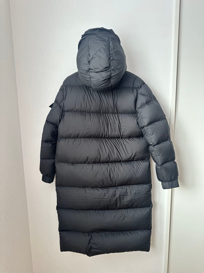 ロングブラックダウンジャケット　サイズ1