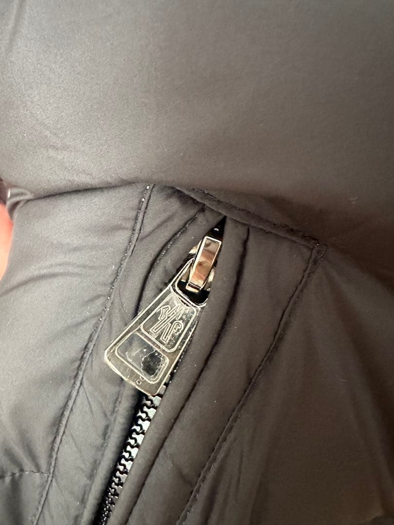 ロングブラックダウンジャケット　サイズ1