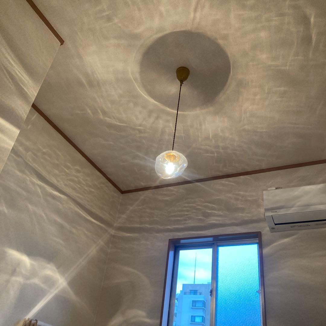 Neron ペンダントライト クリアガラス